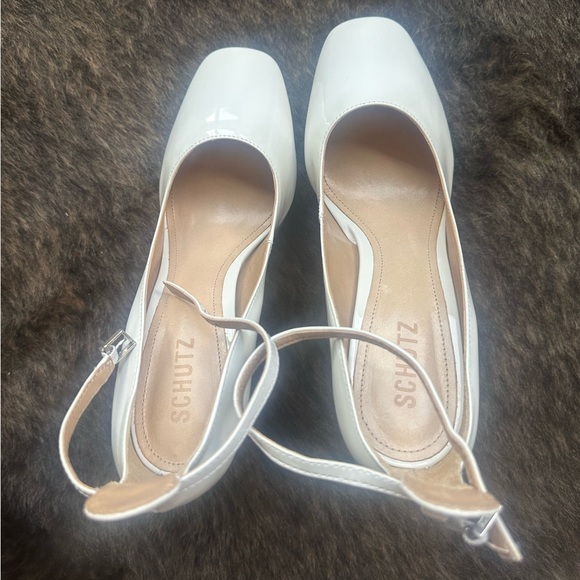 Schutz - White Platform Heels - Picture 2 of 6